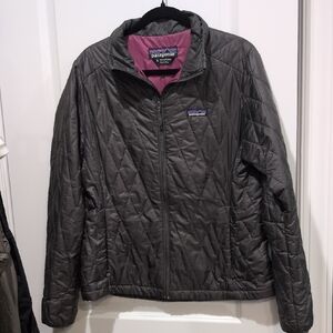 Patagonia Gray Puffer Jacket with Pink Lining